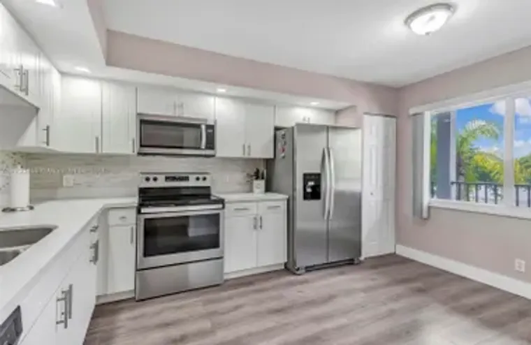 1401 SW 128TH TER APT 307H, PEMBROKE PIN..., Pembroke Pines, FL 33027