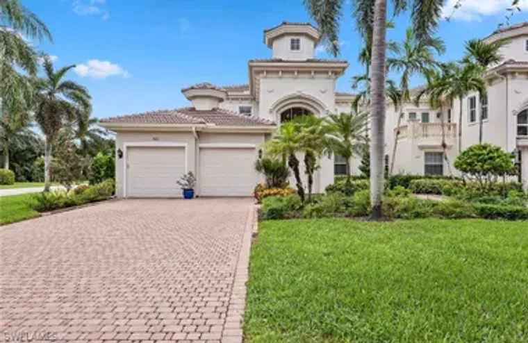 501 AVELLINO ISLES CIR 39201, NAPLES, FL..., Naples, FL 34119