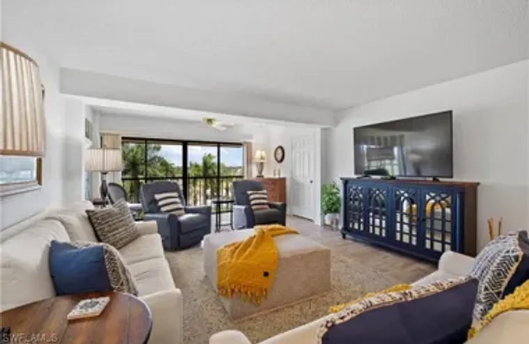 7430 LAKE BREEZE DR APT 402, FORT MYERS,..., Fort Myers, FL 33907