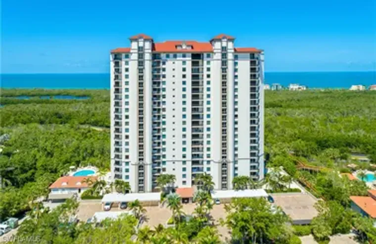 7225 PELICAN BAY BLVD 203, NAPLES, FL, 3..., Naples, FL 34108