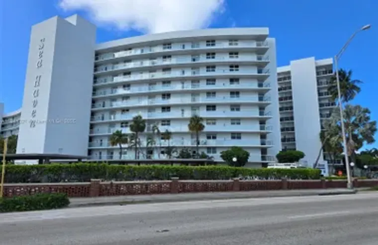 2731 NE 14TH STREET CSWY APT 636, POMPAN..., Pompano Beach, FL 33062