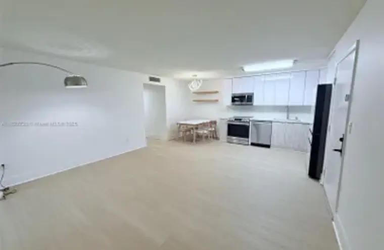 9352 S BELFORT CIR 109, TAMARAC, FL, 333..., Tamarac, FL 33321