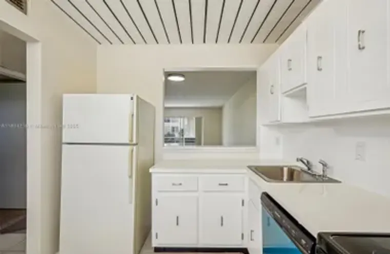 3774 INVERRARY BLVD 203P, LAUDERHILL, FL..., Lauderhill, FL 33319