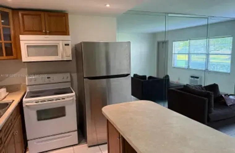 217 SUFFOLK F # 217, BOCA RATON, FL, 334..., Boca Raton, FL 33434