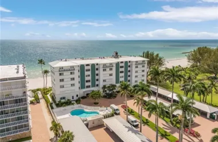 2011 GULF SHORE BLVD 54, NAPLES, FL, 341..., Naples, FL 34102