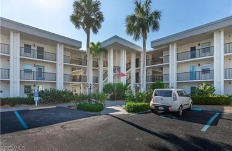 1828 PINE VALLEY DR 209, FORT MYERS, FL,..., Fort Myers, FL 33907