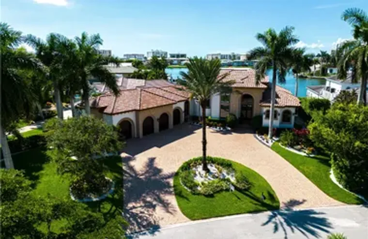 3111 LEEWARD LN, NAPLES, FL, 34103, Naples, FL 34103