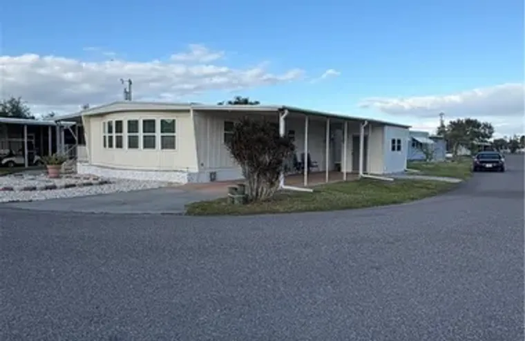 5744 CAPTAIN JOHN SMITH LOOP, NORTH FORT..., North Fort Myers, FL 33917