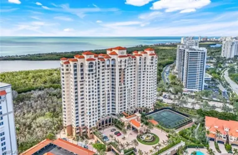 6597 NICHOLAS BLVD 306, NAPLES, FL, 3410..., Naples, FL 34108