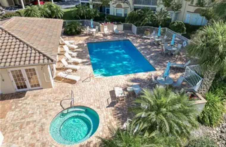 6025 CHARDONNAY LN APT 202, NAPLES, FL, ..., Naples, FL 34119
