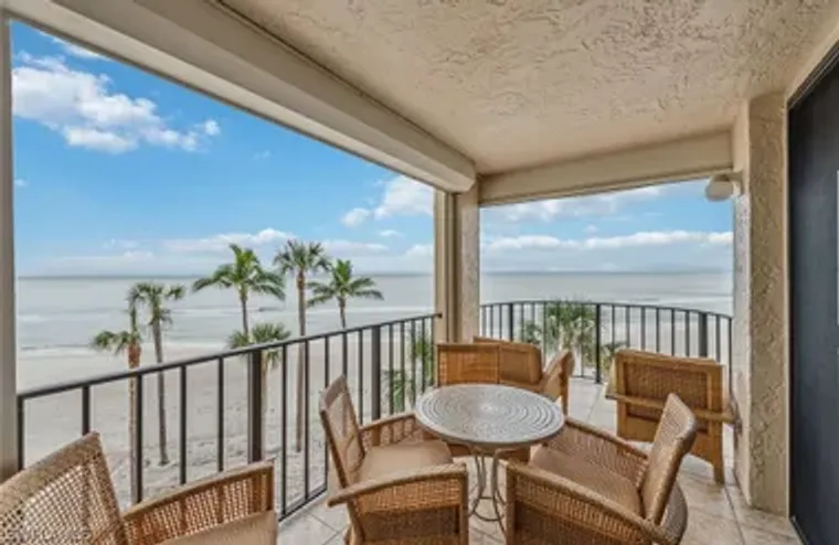 3115 GULF SHORE BLVD 206S, NAPLES, FL, 3..., Naples, FL 34103