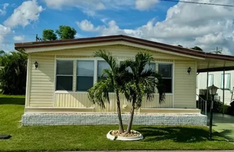14591 PAUL REVERE LOOP, NORTH FORT MYERS..., North Fort Myers, FL 33917