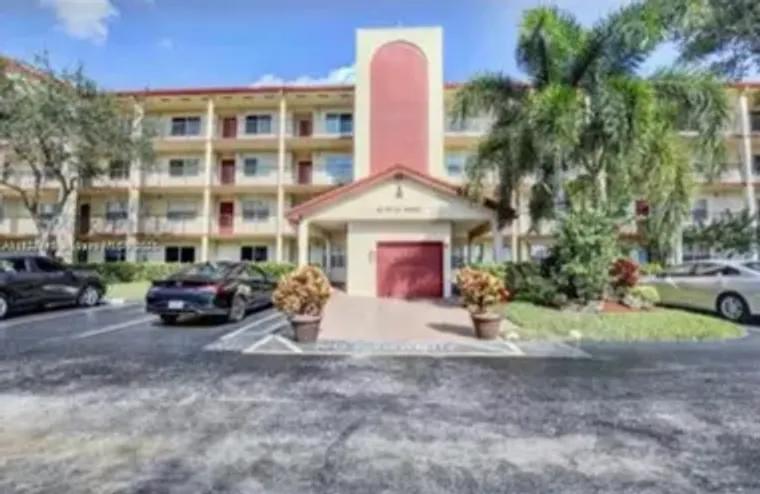 901 SW 128TH TER 205A, PEMBROKE PINES, F..., Pembroke Pines, FL 33027