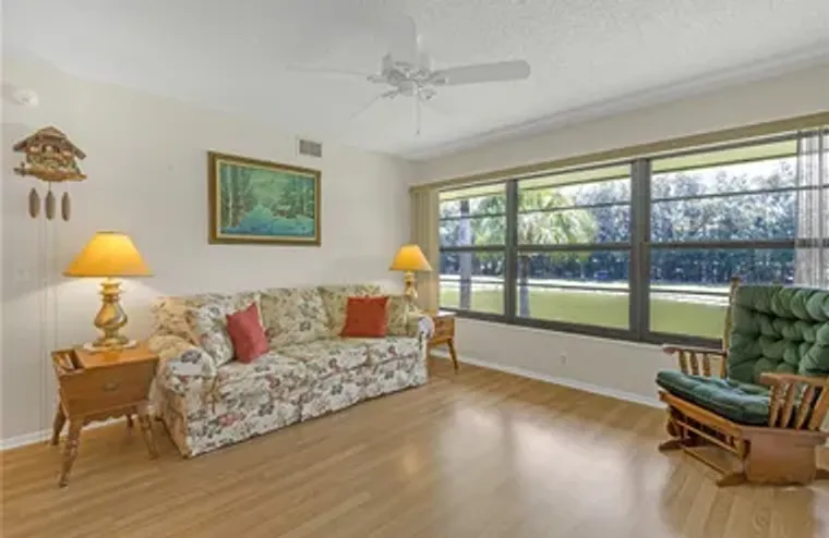 12 PLANTATION DR APT 205, VERO BEACH, FL..., Vero Beach, FL 32966