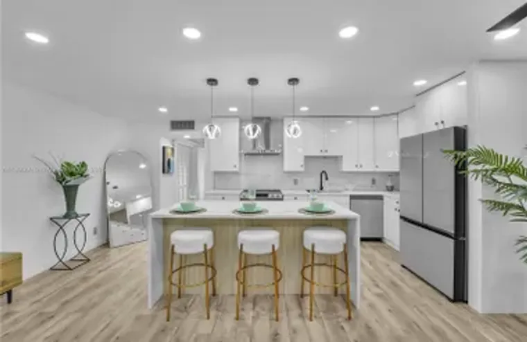 2905 VICTORIA PL D2, COCONUT CREEK, FL, ..., Coconut Creek, FL 33066