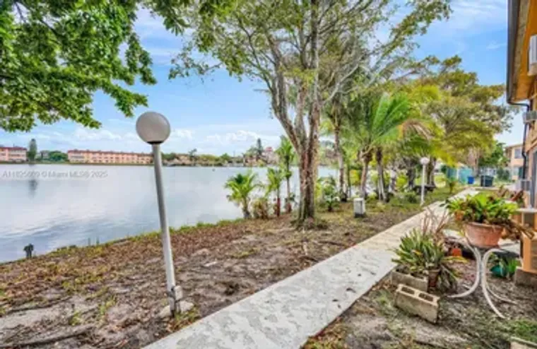 18801 NE 2ND AVE 1006, MIAMI, FL, 33179, Miami, FL 33179