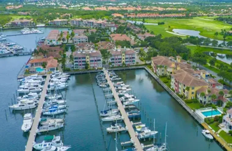 5540 N HARBOR VILLAGE DR APT 103, VERO B..., Vero Beach, FL 32967