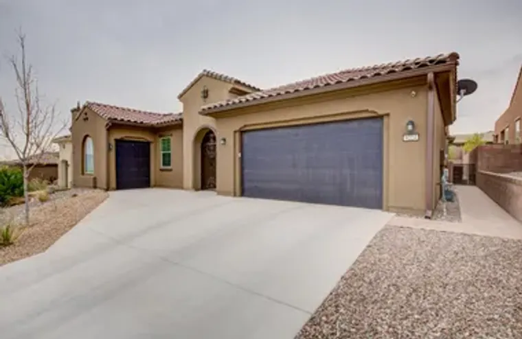 9224 SUGAR CREEK LN NW, ALBUQUERQUE, NM,..., Albuquerque, NM 87120