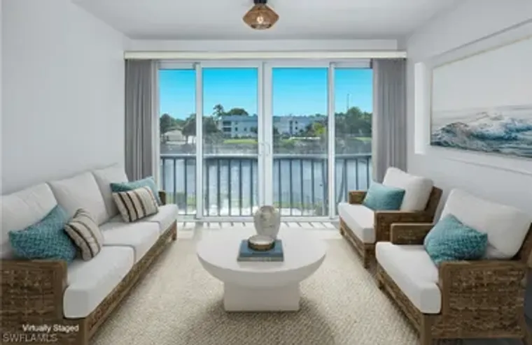 3100 BINNACLE DR 305, NAPLES, FL, 34103, Naples, FL 34103