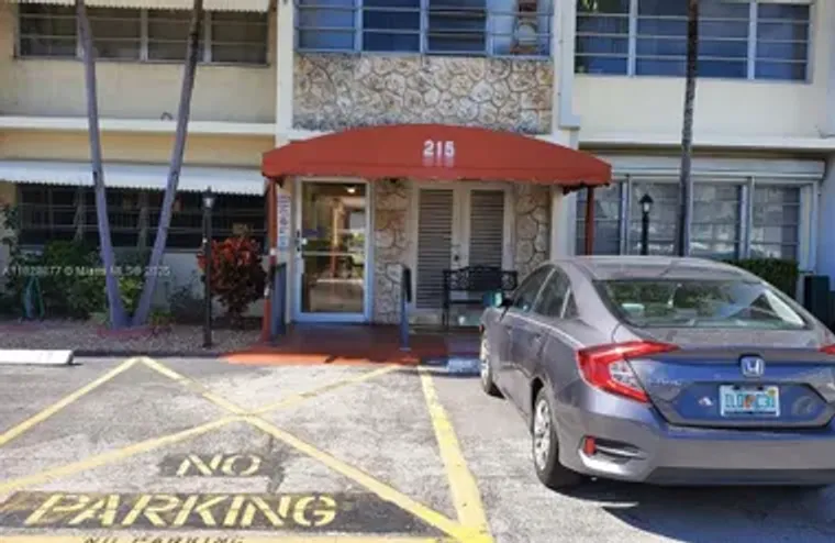 215 SE 3RD AVE 302D, HALLANDALE BEACH, F..., Hallandale Beach, FL 33009
