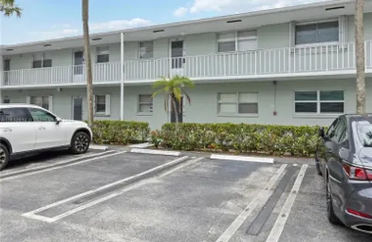 2340 SW 22ND AVE 316, DELRAY BEACH, FL, ..., Delray Beach, FL 33445