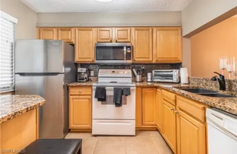 7406 LAKE BREEZE DR 312, FORT MYERS, FL,..., Fort Myers, FL 33907