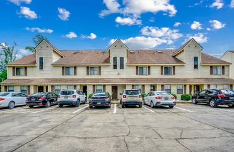 510 FAIRWOOD LAKES DR UNIT 10J, MYRTLE B..., Myrtle Beach, SC 29588