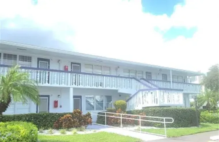 82 OAKRIDGE G # 82, DEERFIELD BEACH, FL,..., Deerfield Beach, FL 33442