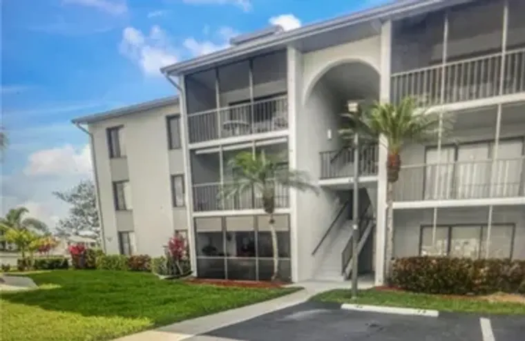 4701 LAKESIDE CLUB BLVD 18, FORT MYERS, ..., Fort Myers, FL 33905