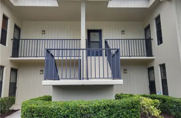 12 PLANTATION DR APT 206, VERO BEACH, FL..., Vero Beach, FL 32966