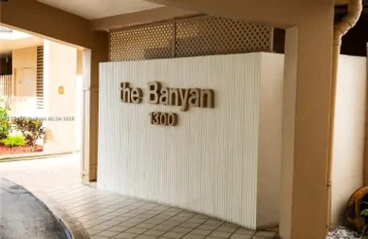 1300 SAINT CHARLES PL PH 21, PEMBROKE PI..., Pembroke Pines, FL 33026