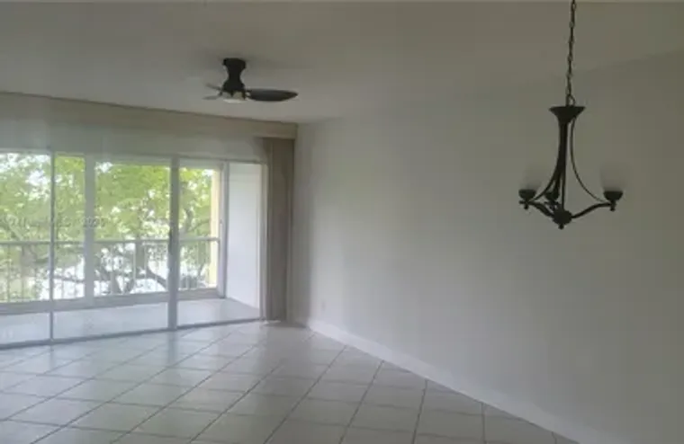 6091 NW 61ST AVE APT 310, TAMARAC, FL, 3..., Tamarac, FL 33319