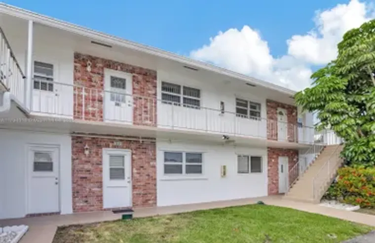 401 S GOLF BLVD 270, POMPANO BEACH, FL, ..., Pompano Beach, FL 33064
