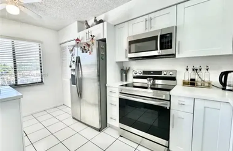 6193 POINTE REGAL CIR 304, DELRAY BEACH,..., Delray Beach, FL 33484