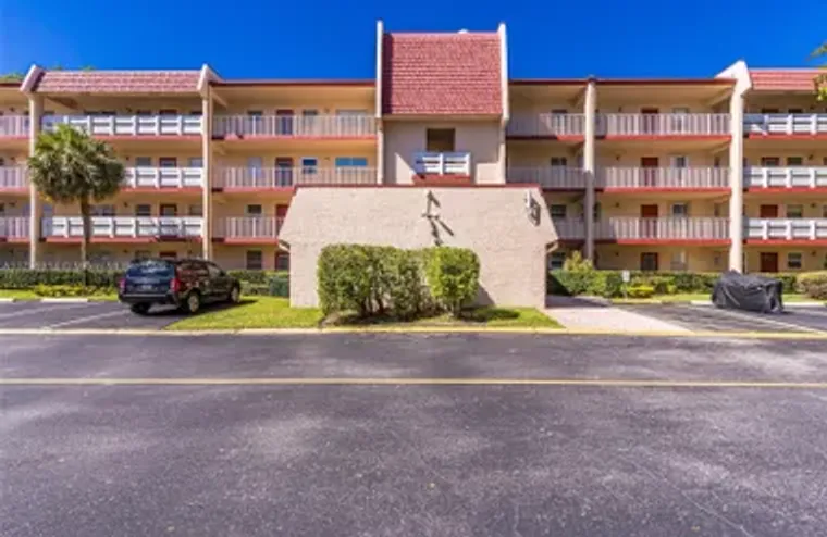 1005 COUNTRY CLUB DR 307, MARGATE, FL, 3..., Margate, FL 33063