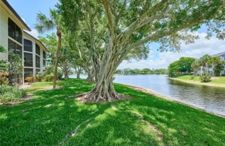 5380 CEDAR LAKE DR 204, BOYNTON BEACH, F..., Boynton Beach, FL 33437