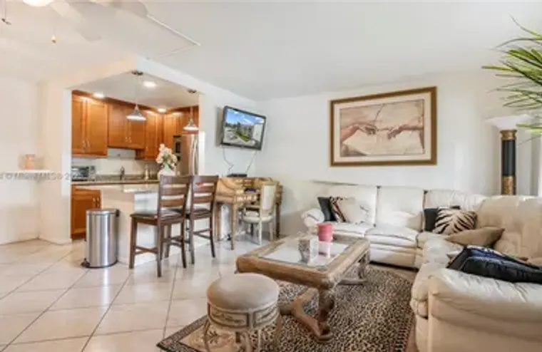 1012 BERKSHIRE A # 1012, DEERFIELD BEACH..., Deerfield Beach, FL 33442