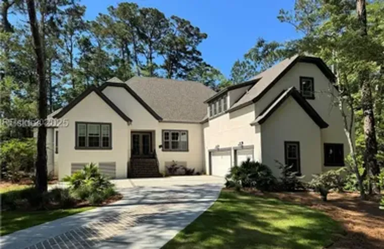 6 LINDEN PL, HILTON HEAD ISLAND, SC, 299..., Hilton Head Island, SC 29926