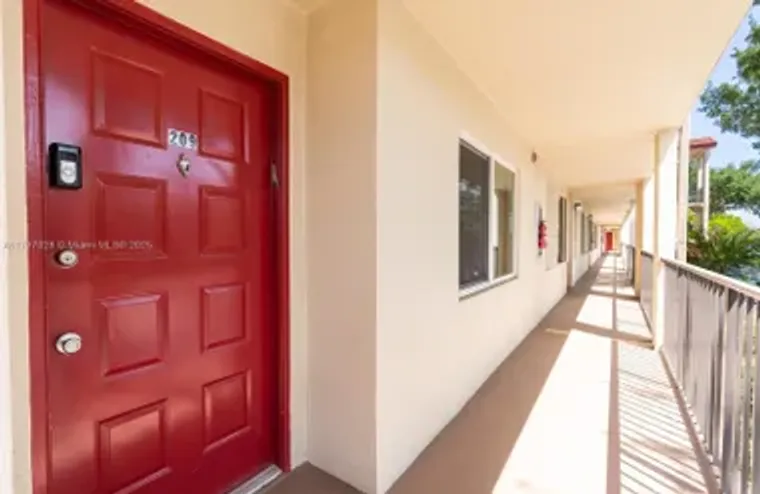 1101 SW 128TH TER 209C, PEMBROKE PINES, ..., Pembroke Pines, FL 33027