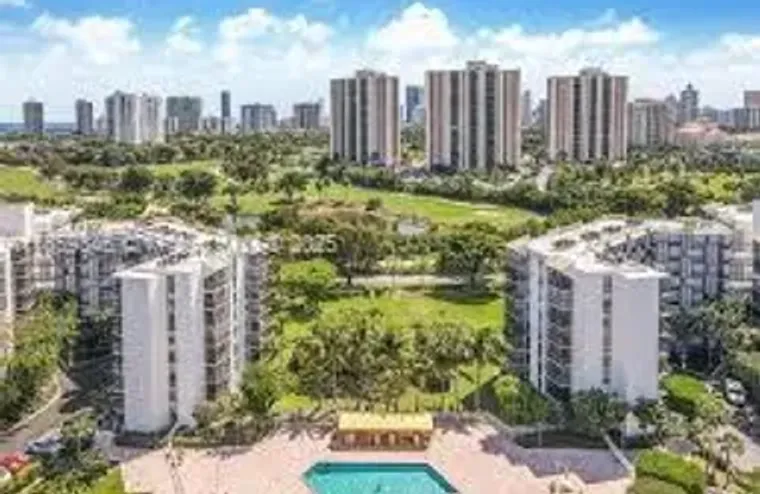 20500 W COUNTRY CLUB DR 308, AVENTURA, F..., Aventura, FL 33180