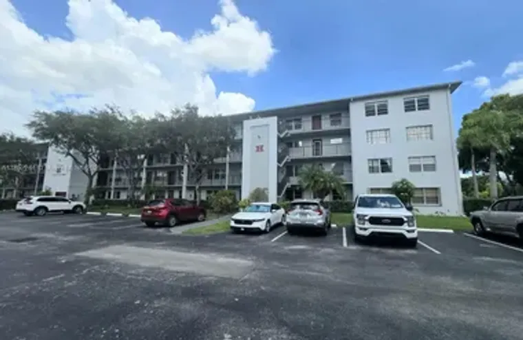 1401 SW 135TH TER H213, PEMBROKE PINES, ..., Pembroke Pines, FL 33027
