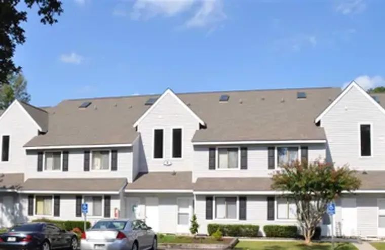 500 FAIRWAY VILLAGE DR, MYRTLE BEACH, SC..., Myrtle Beach, SC 29588