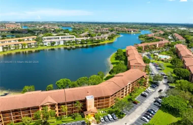 571 SW 141ST AVE 205N, PEMBROKE PINES, F..., Pembroke Pines, FL 33027