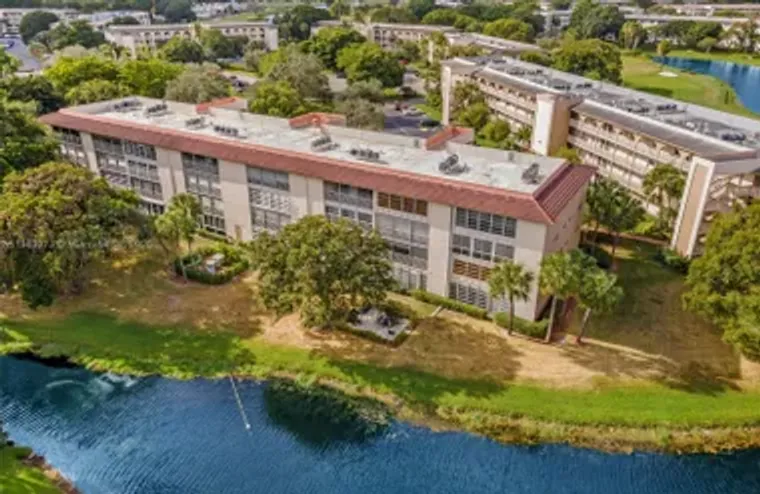 4401 MARTINIQUE CT APT C4, COCONUT CREEK..., Coconut Creek, FL 33066