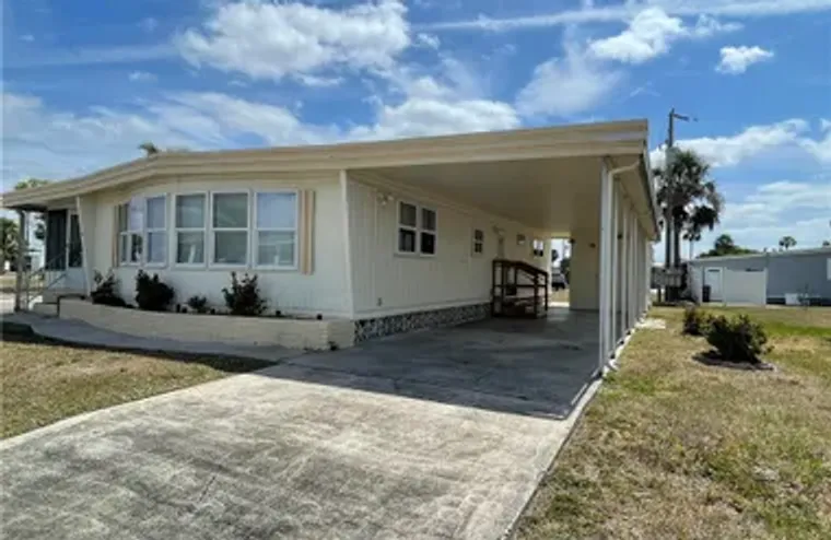 5518 BACK BAY BND, NORTH FORT MYERS, FL,..., North Fort Myers, FL 33917