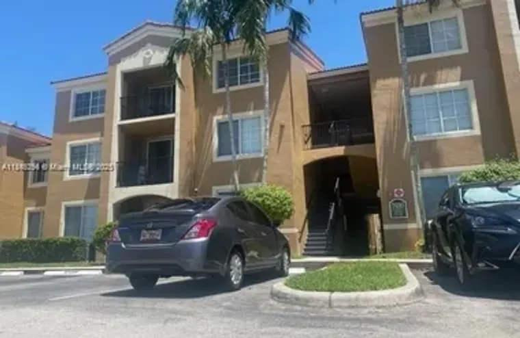 7930 N NOB HILL RD APT 304, TAMARAC, FL,..., Tamarac, FL 33321