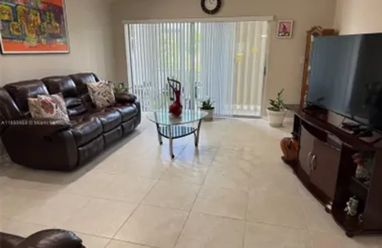 3581 INVERRARY DR 108, LAUDERHILL, FL, 3..., Lauderhill, FL 33319