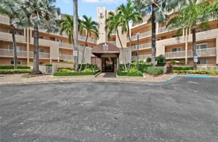 7667 GRANVILLE DR 310, TAMARAC, FL, 3332..., Tamarac, FL 33321