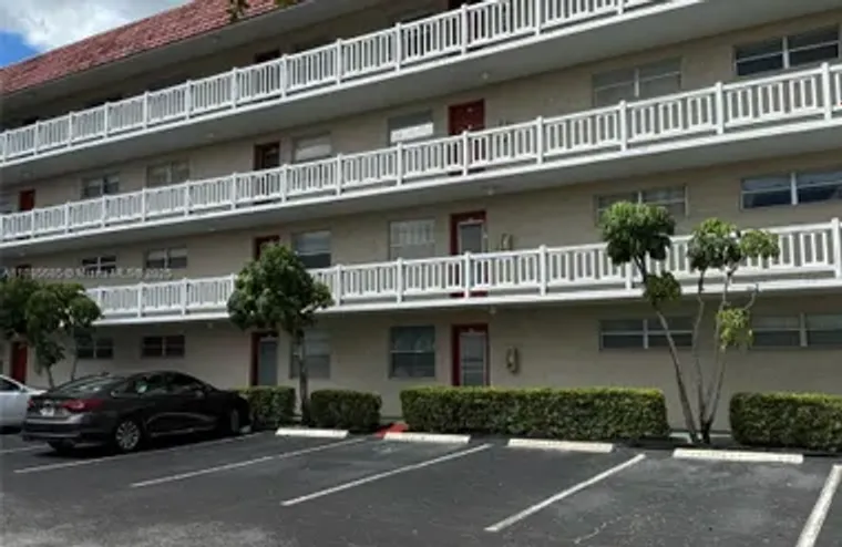 3551 INVERRARY DR APT 208, LAUDERHILL, F..., Lauderhill, FL 33319