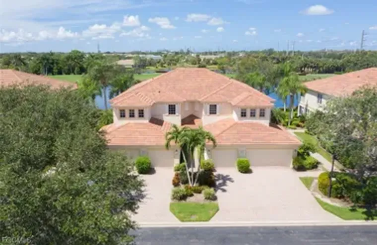 3021 MEANDERING WAY 202, FORT MYERS, FL,..., Fort Myers, FL 33905